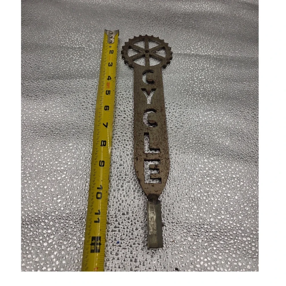 Vintage Industrial Cast Iron Cycle Gear Bottle Opener Rustic Metal Barware 12 O1